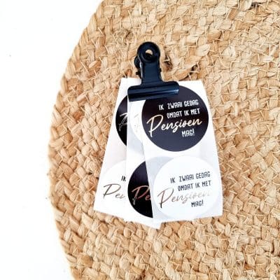 Sticker | Ik zwaai gedag omdat ik met pensioen mag | 10 stuks