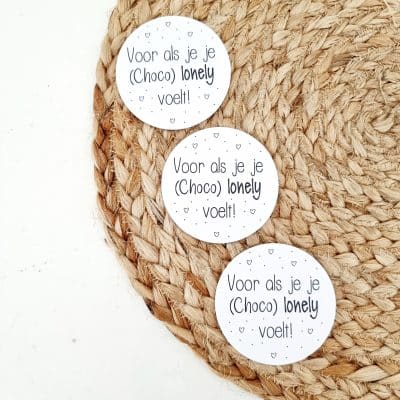 Cadeaulabel (rond) | Voor als je je (choco) lonely voelt! | 3 stuks