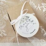 Bruilofts sticker met naam | Thank you (bloem) - Afbeelding 4