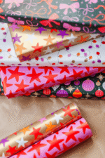 Kerst cadeaupapier | Colorful Christmas  | 5 rollen - Afbeelding 2